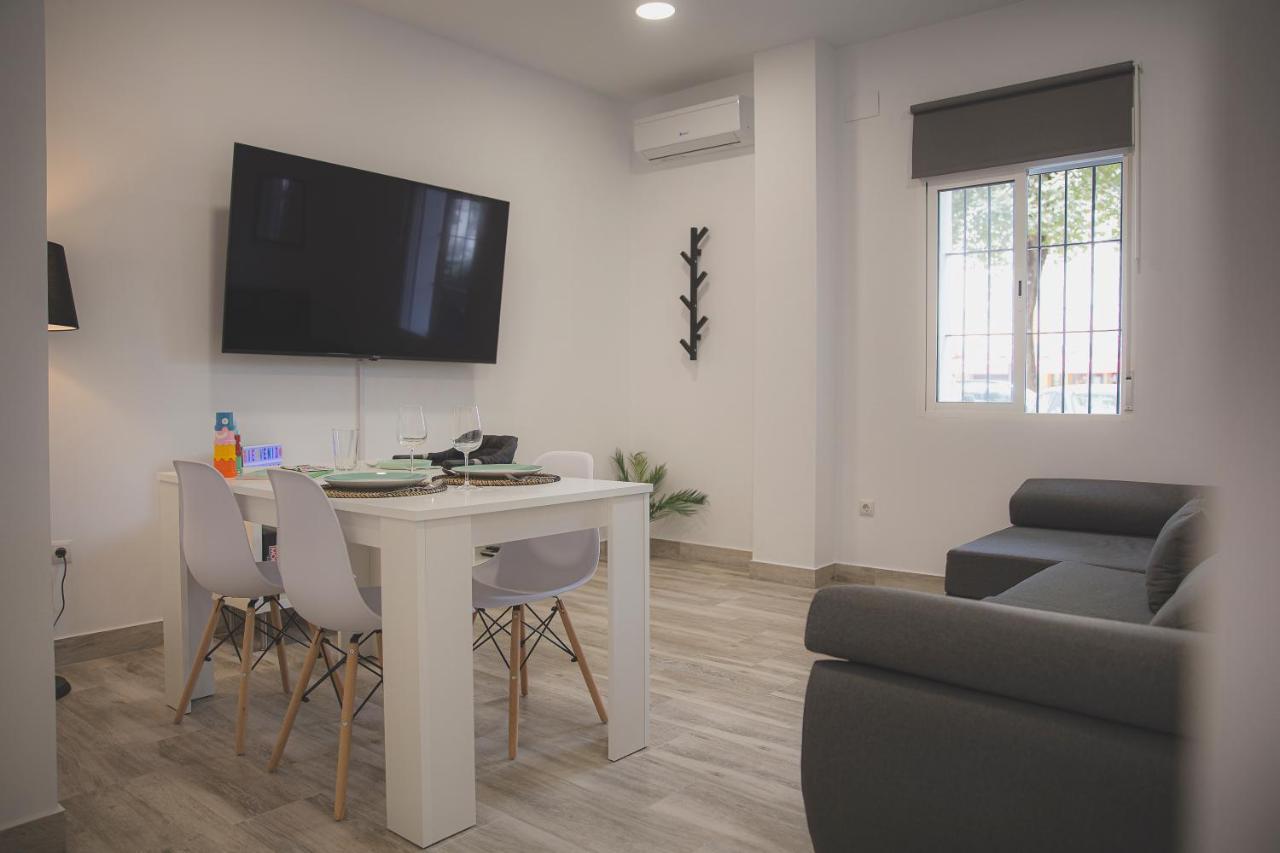 Acogedor Apartamento En Triana Sevilla Kültér fotó