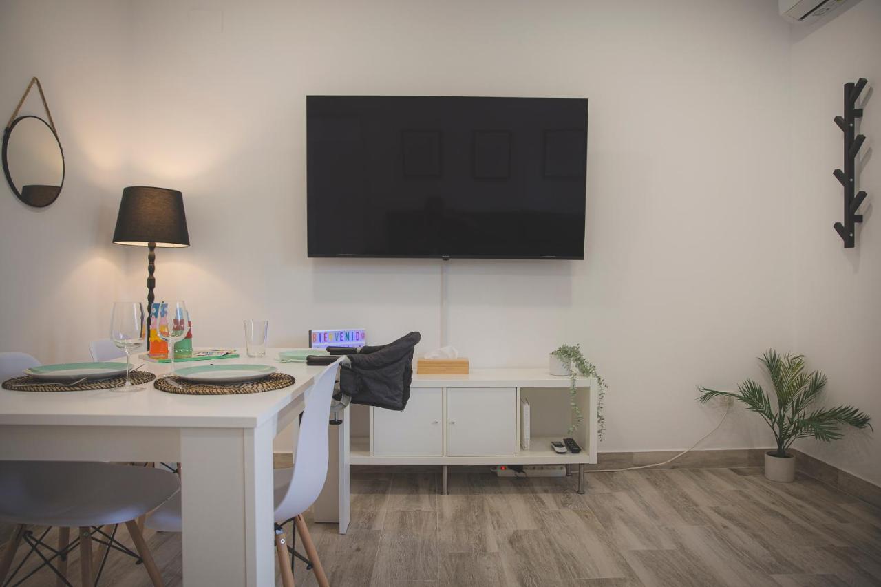 Acogedor Apartamento En Triana Sevilla Kültér fotó