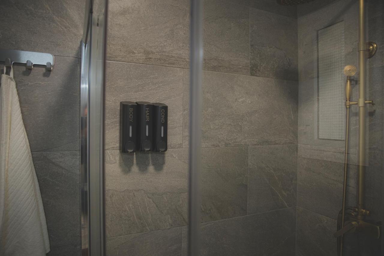 Acogedor Apartamento En Triana Sevilla Kültér fotó